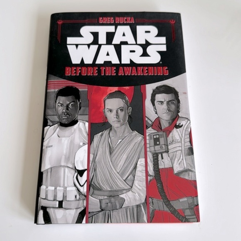 “Star Wars Before The Awakening” hard cover book